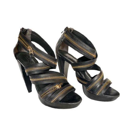 Pour la Victoire Zipper Sandals - Picture 1 of 4